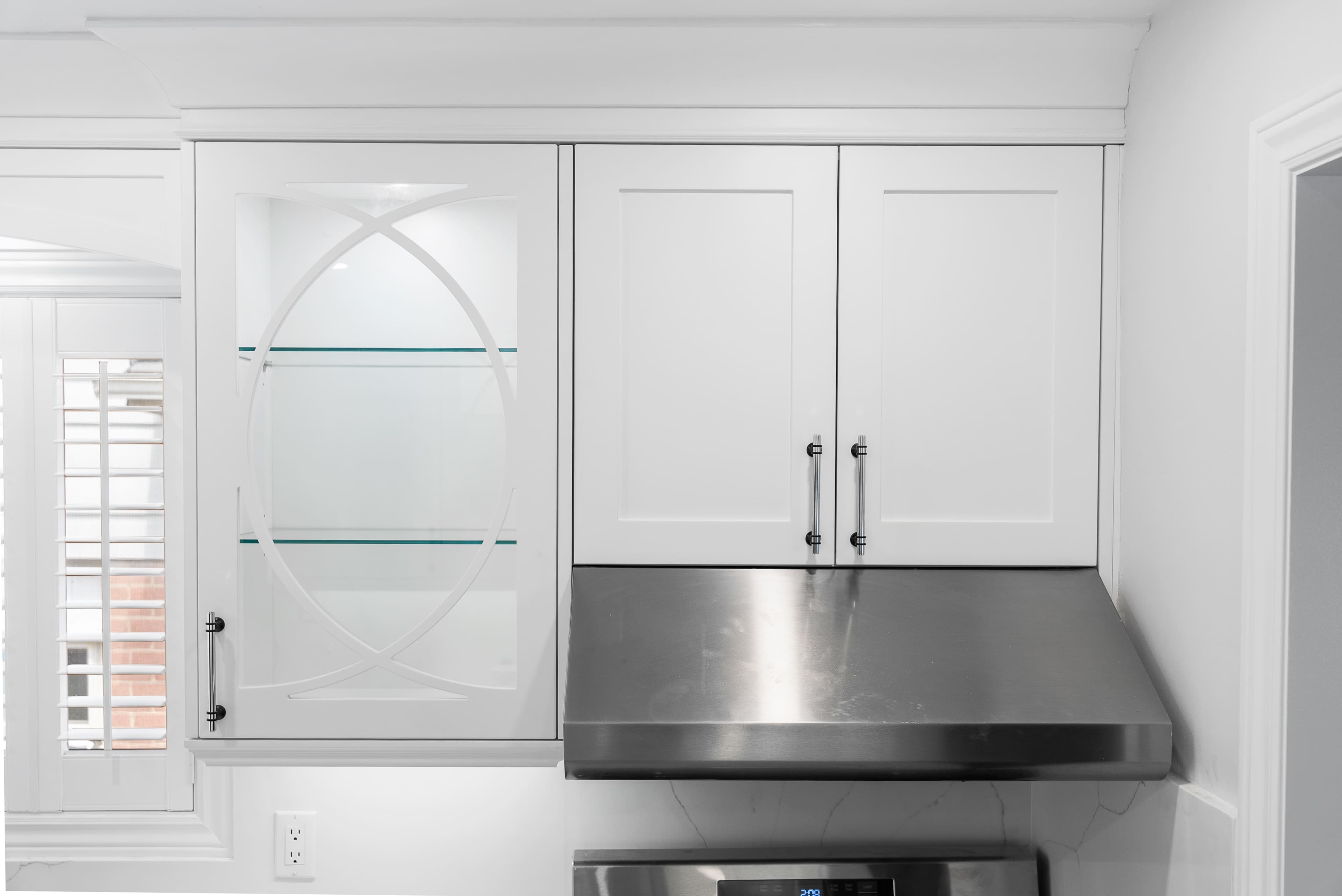 Mississauga Kitchen - The North Cabinets